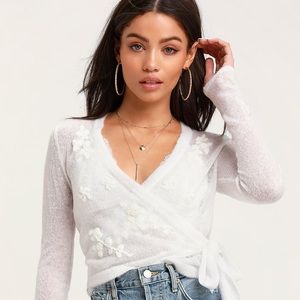 NWT Ivory Wrap Embroidered Crop Sweater